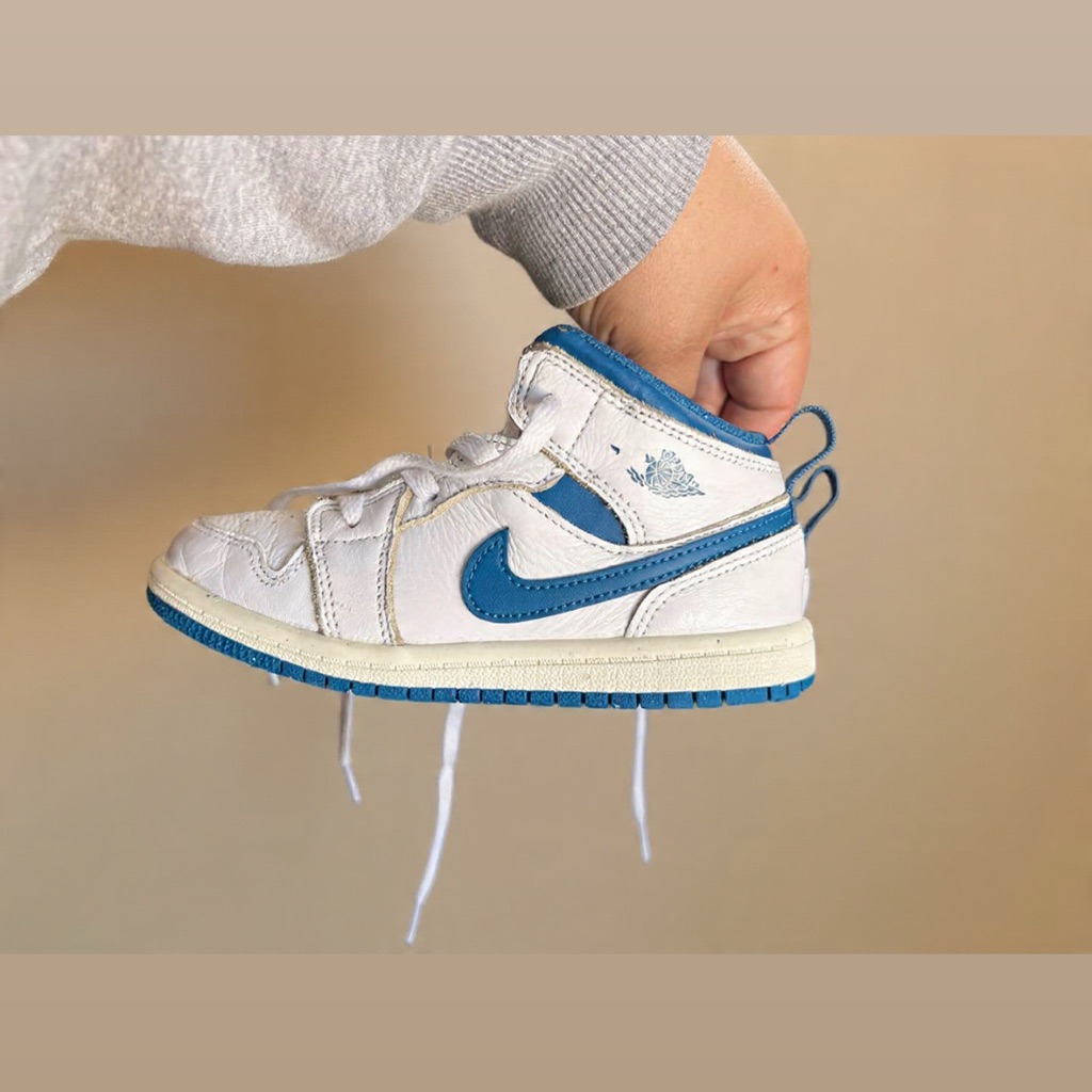 Nike Air Jordan White And Blue 10c